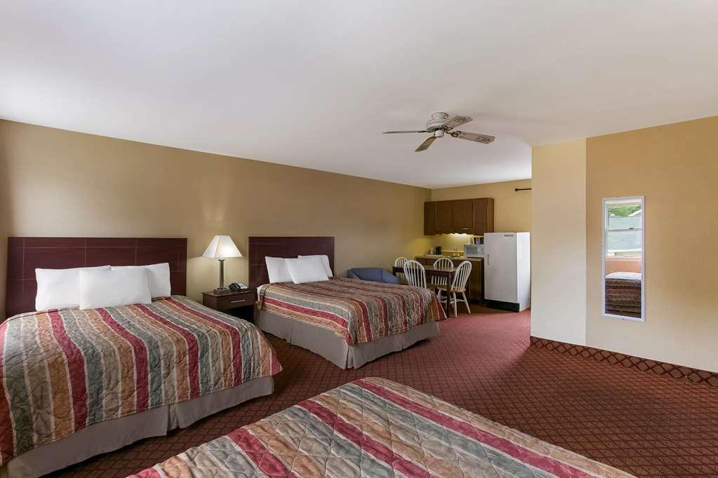 Rodeway Inn & Suites Херши Номер фото